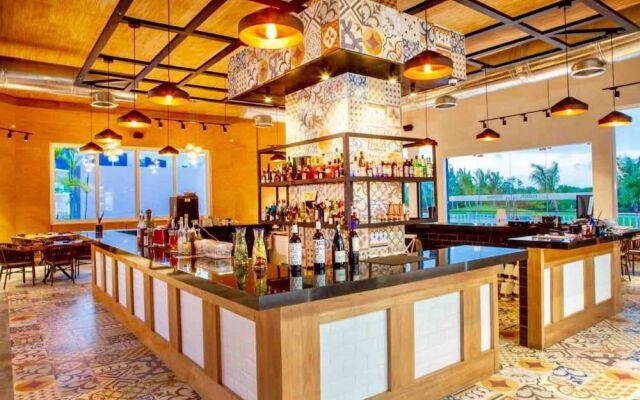 Apartamento Trendy, Airport Transfer