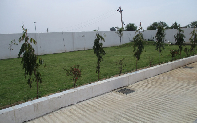 Sentara Hotel and Resort