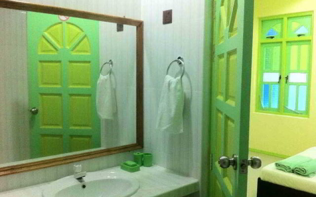 Guraidhoo Corner Tourist House