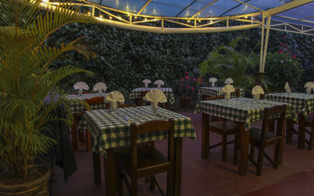Hotel La Rosa de America