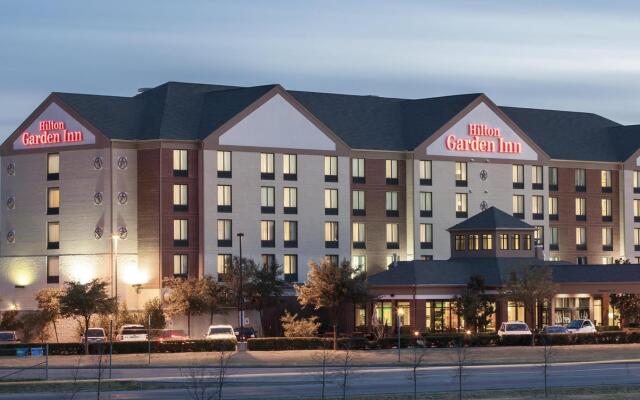 Hilton Garden Inn Dallas/Duncanville