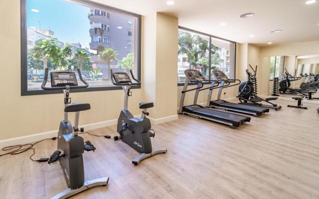 INF4.5P- modern 3 bed city apartment next to beach