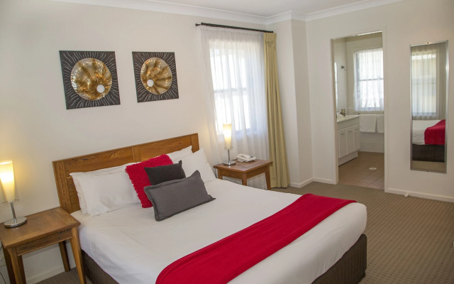 Mercure Lake Macquarie Raffertys Resort