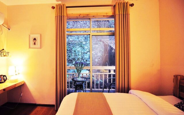 Spring Flowers Blossoming Hotel