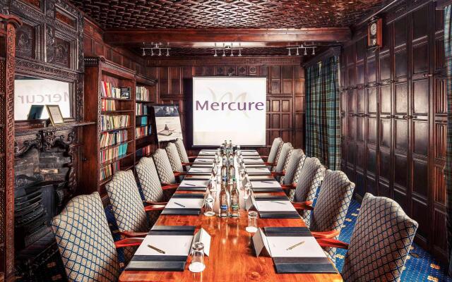 Mercure York Fairfield Manor Hotel