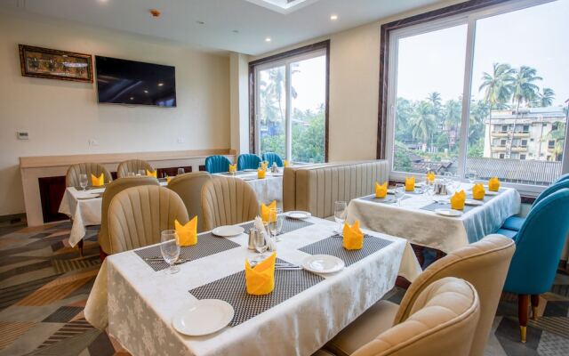 The Avenue Grand