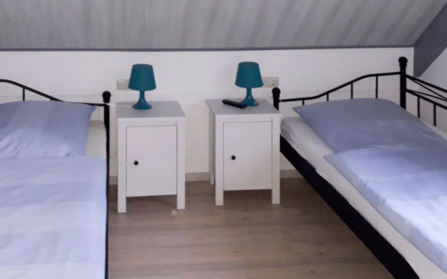 House Tossens Tossens 25097