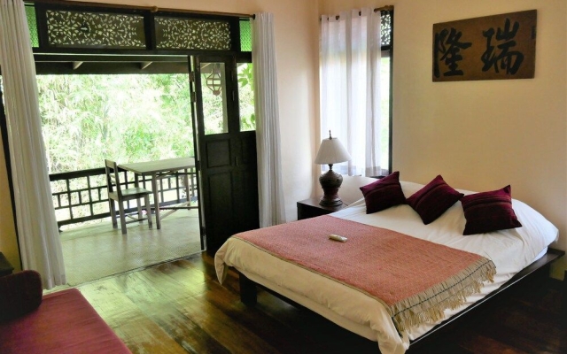 Maison De Sukhothai