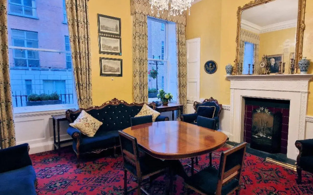 Castle Hotel