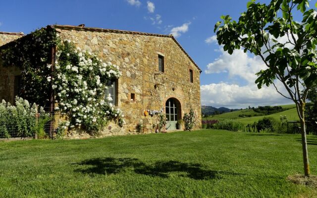 Follonico 4 Suite B&B
