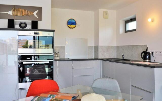 Appartement Le Lavandou, 3 pièces, 6 personnes - FR-1-251-331