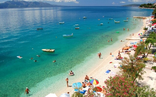 Comfortable Apartment in Makarska Near to Beach