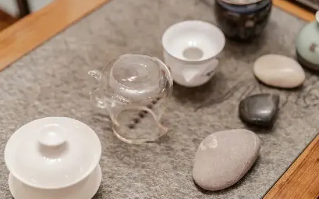 Dali Junbo Tea Yun Theme Seaview Homestay