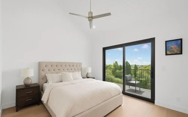 Oak Haven Sanctuary - Grand Estate With Pool, Guest House & Scenic Views