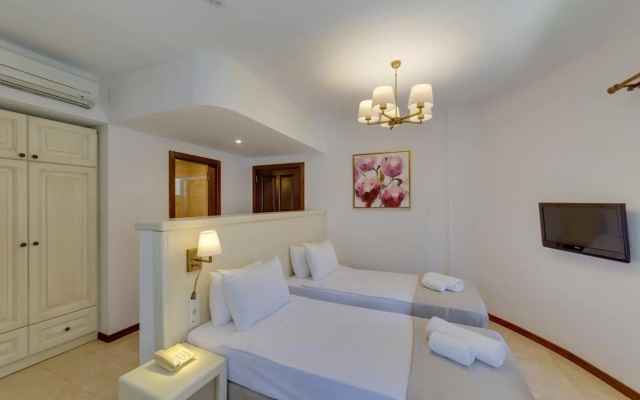 Orcey Hotel