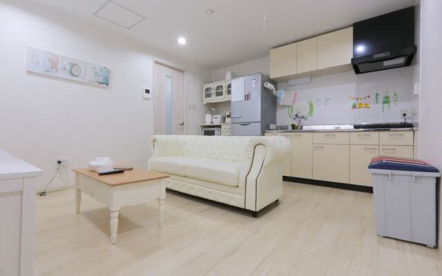 Recadent Shikitsu Minpaku