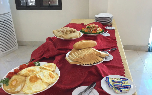Cong Khanh Hotel
