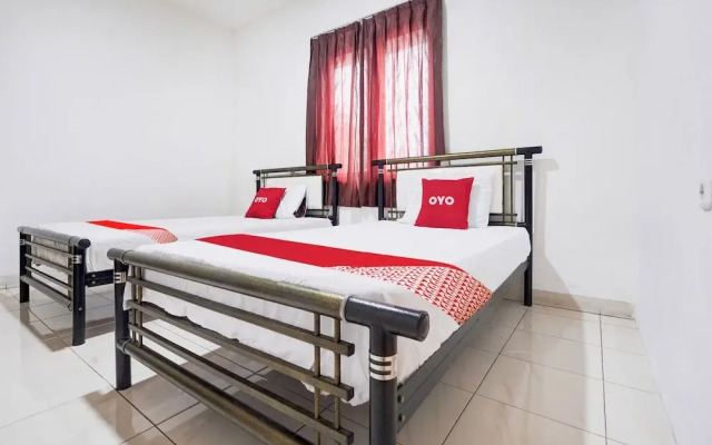 Hotel O Rappocini Near Rsia Paramount