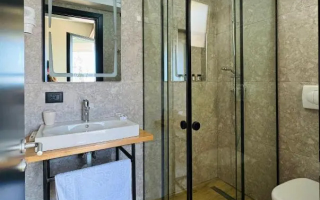 Gogo's Boutique Hotel