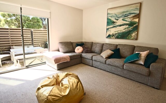 Torquay Townhouse - Close to Beach