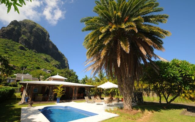Villa Alira