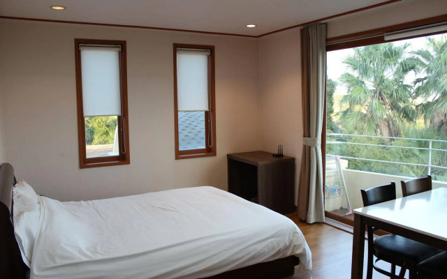 Palm Hill Pension