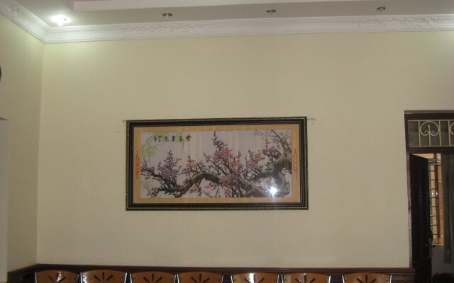 Ho Tay Hotel