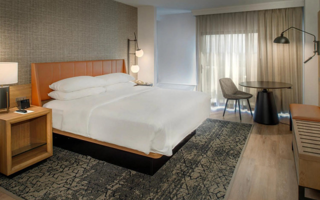 Sheraton Westport Plaza Hotel St. Louis