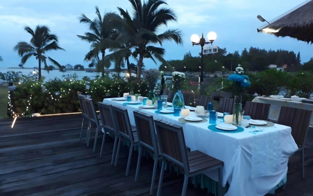 Lawana Escape Beach Resort