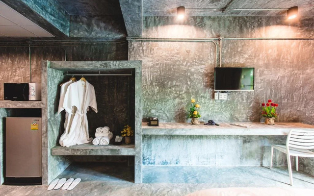 Stucco Loft Residency