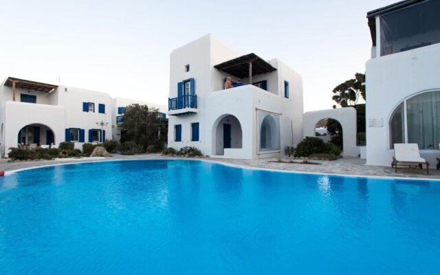 Glamorous 2BR Villa in Ornos w Sea View