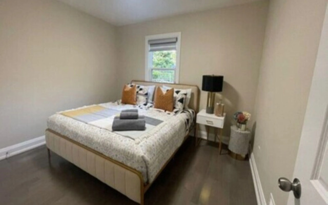 Waterfront Avenue Suites