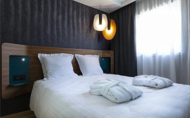 Hotel Oceania Paris Porte de Versailles