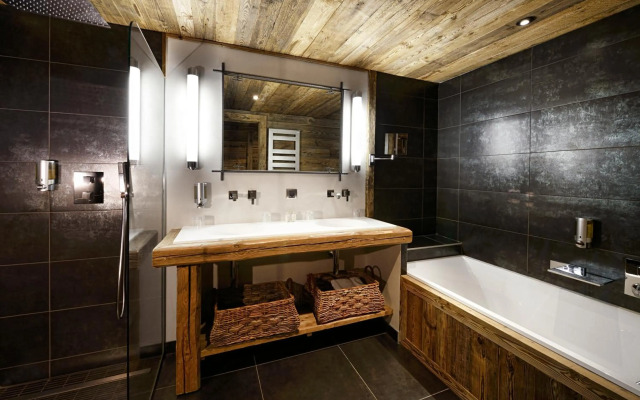 Chalet-Hôtel La Marmotte, La Tapiaz & SPA, The Originals Relais