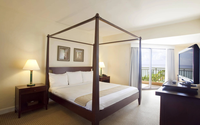 Holiday Resort & Spa Guam