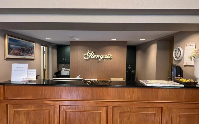Glengate Hotel & Suites