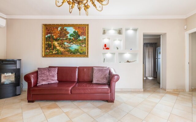 3220 Villa Smeralda by Barbarhouse