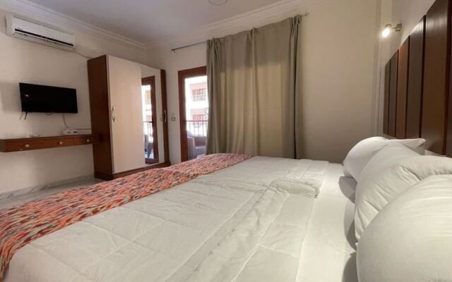 Kemet Hotel and Apartment