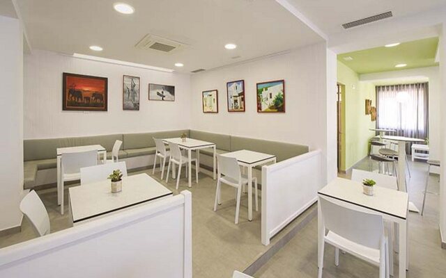 Casual Bahía Ibiza Hotel