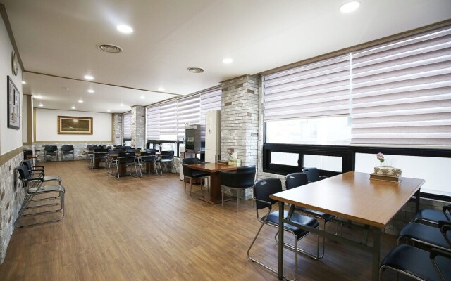 Gongju Hotel Geumgang