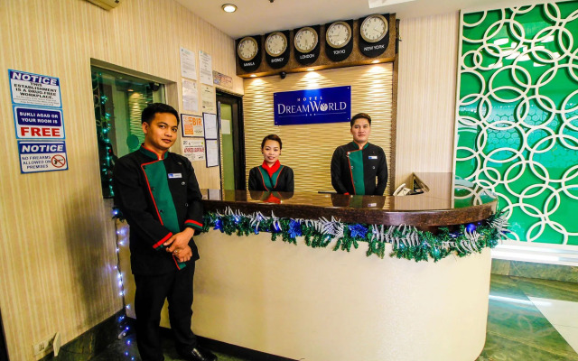 Hotel DreamWorld Araneta Cubao
