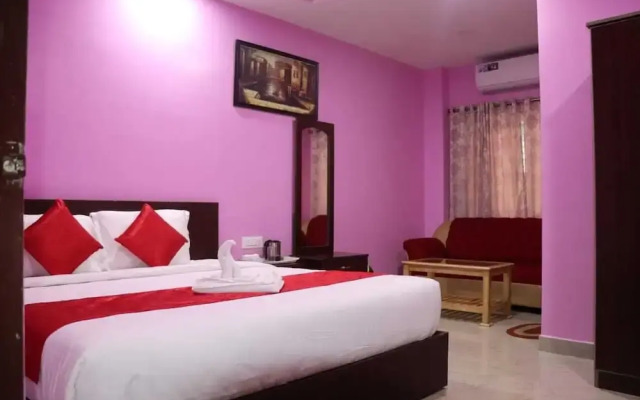 Hotel AMR GRAND