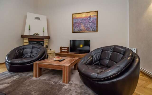 Select City Center Apartments Braşov