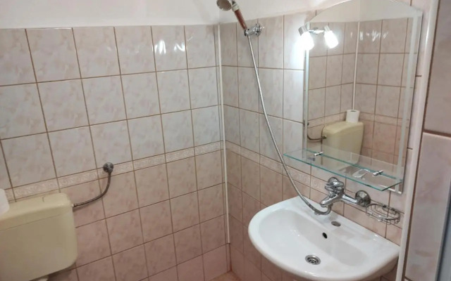 Zlatevi Guest House