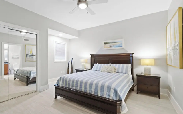 Turquoise Place 1108 D