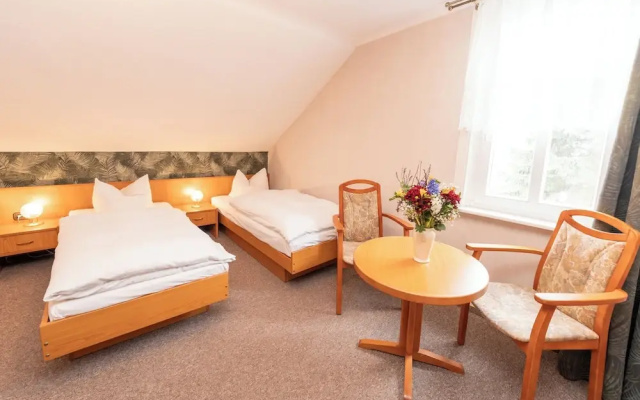 Hotel Waldhaus Waltershausen