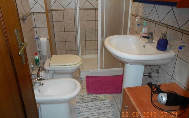 Suite Afrika, Mondello, Palermo