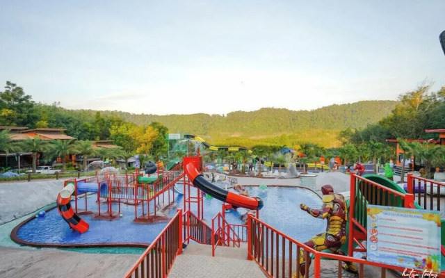 Chomview Lanta Water Park Resort