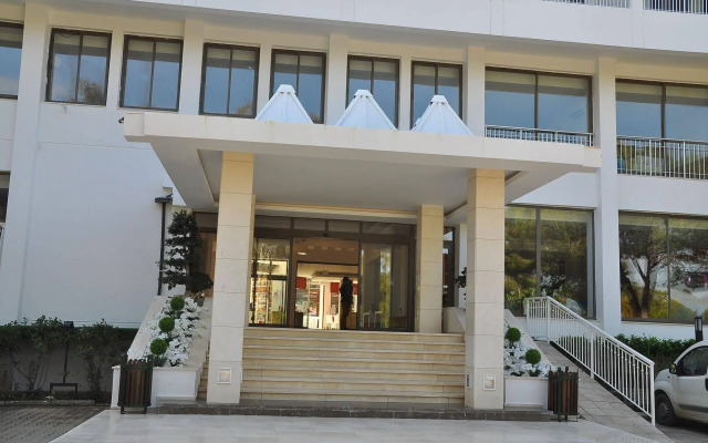 Serra Park Hotel