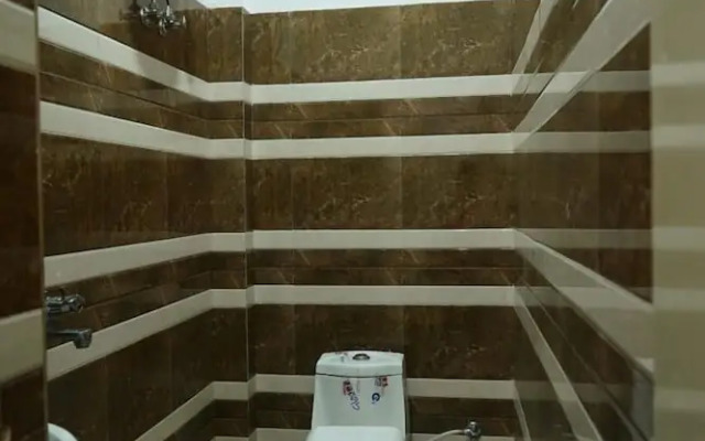 Shree Puram Guest House